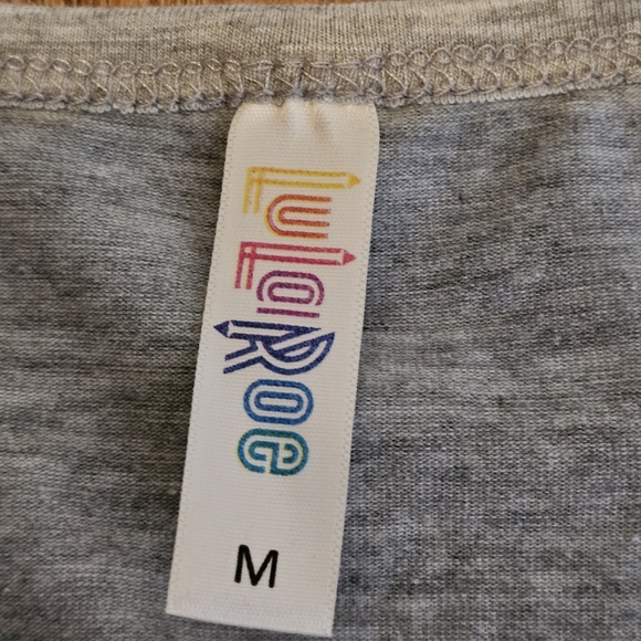 LULAROE Heather Grey Top Medium - Picture 2 of 2